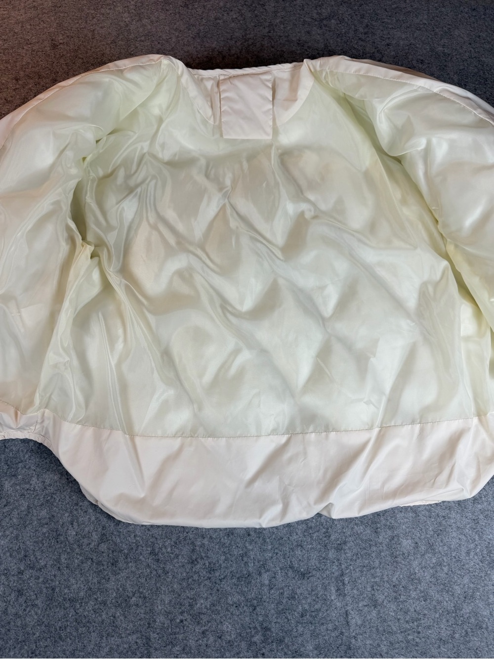 Women's Cream Quilted Puffer Jacket Oversized Soft Girl Minimalist no size tag - Picture 5 of 8